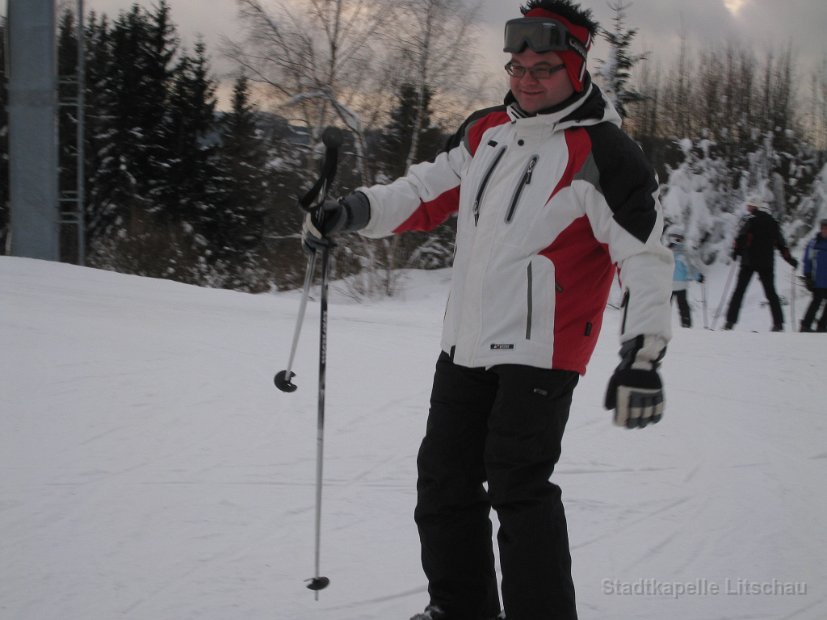 2010_01_30 Skifahren mit der Stadtkapelle (10)